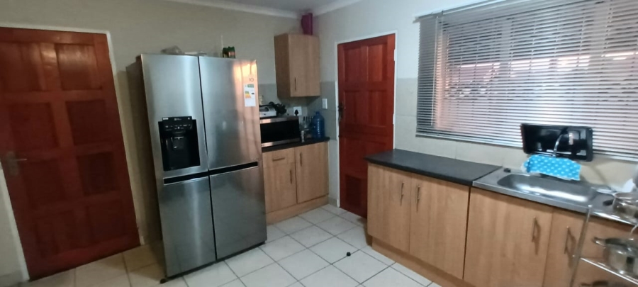 4 Bedroom Property for Sale in Freedom Park North West